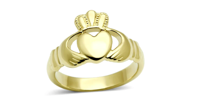 6 Best Men’s Claddagh Rings – Choose the Best One
