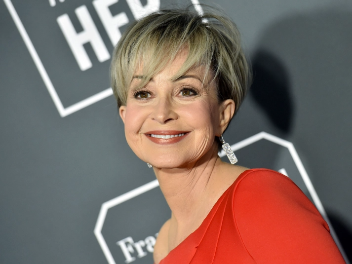 How Old Is Annie Potts?