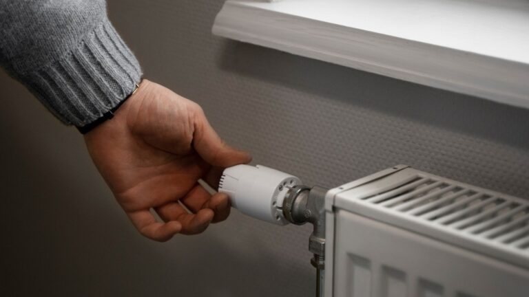 Effective Ways to Clean Your Home Radiator for Winters