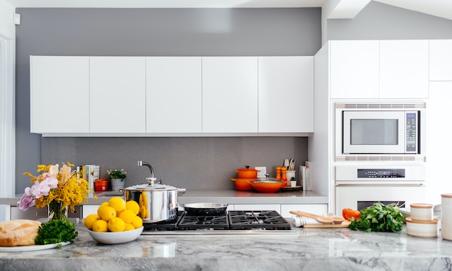 From Chaos to Order: Transform Your Kitchen With Smart Organization
